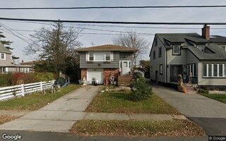 8 Dawes Ave, Amityville, NY 11701