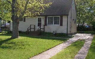 8 Dianne Ave, Centereach, NY 11720
