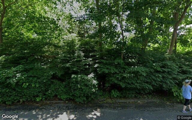 8 Noel Pl, Smithtown, NY 11787