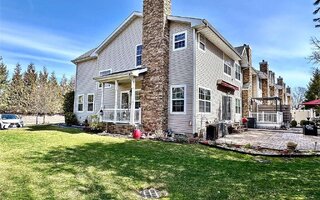 8 Terrace Ln #8, Patchogue, NY 11772