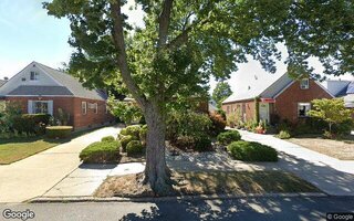 80-14 252nd St, Bellerose, NY 11426