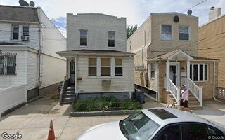 80-30 59th St, Ridgewood, NY 11385