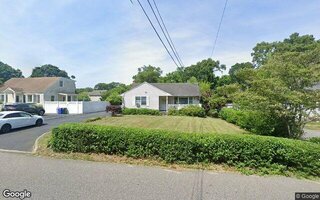 80 Carroll Ave, Ronkonkoma, NY 11779