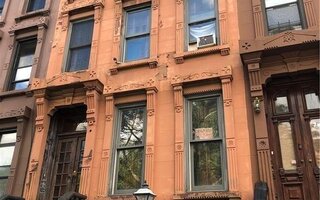 80 Hancock St, Brooklyn, NY 11216