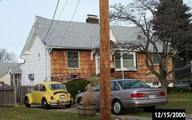 80 Moore Ave, Oceanside, NY 11572