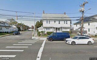 81 Front St, Hempstead, NY 11550