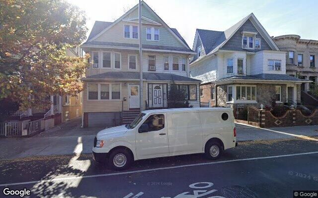 812 Beverley Rd, Brooklyn, NY 11218