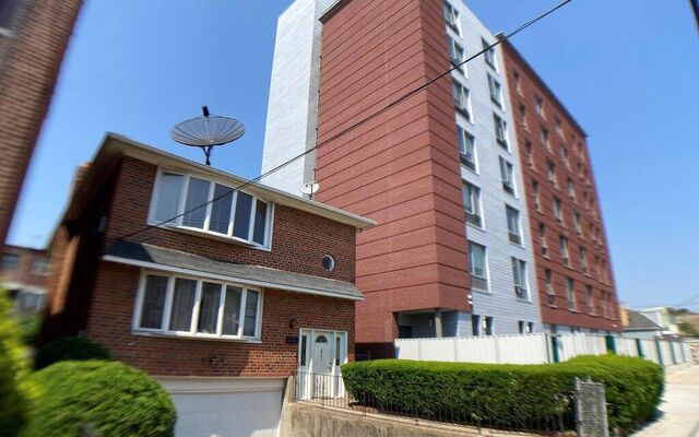 823 Maple St, Brooklyn, NY 11203 (Complete)