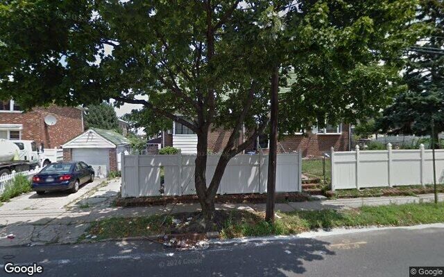 83-41 168th St, Jamaica, NY 11432