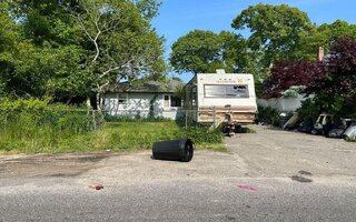 83 Johns Neck Rd, Shirley, NY 11967
