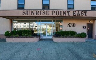 830 Shore Rd #2U, Long Beach, NY 11561