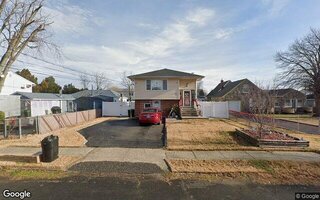 834 S Broadway, Lindenhurst, NY 11757