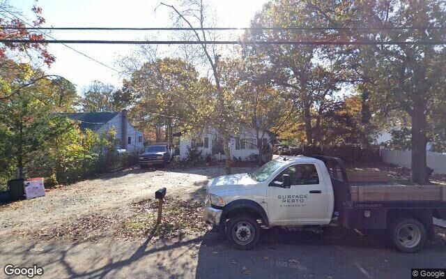 84 Mastic Blvd W, Shirley, NY 11967