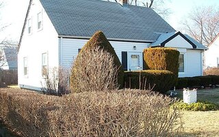 84 Rope Ln, Levittown, NY 11756