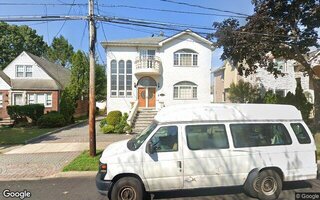 85-36 260th St, Floral Park, NY 11001