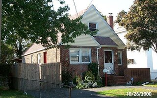 85 Florence Ave, Hempstead, NY 11550