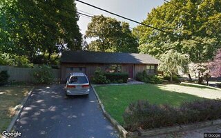 85 Kenneth Ave, Huntington, NY 11743