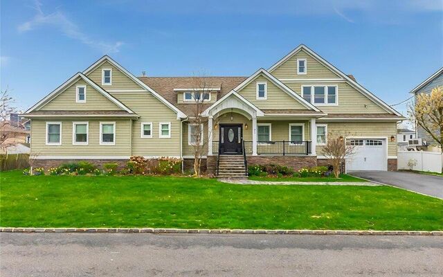 850 E Bay Dr, West Islip, NY 11795 (Complete)