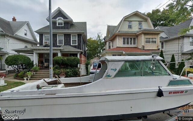 87-78 95th St, Woodhaven, NY 11421