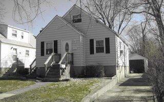 87 Central Blvd, Merrick, NY 11566