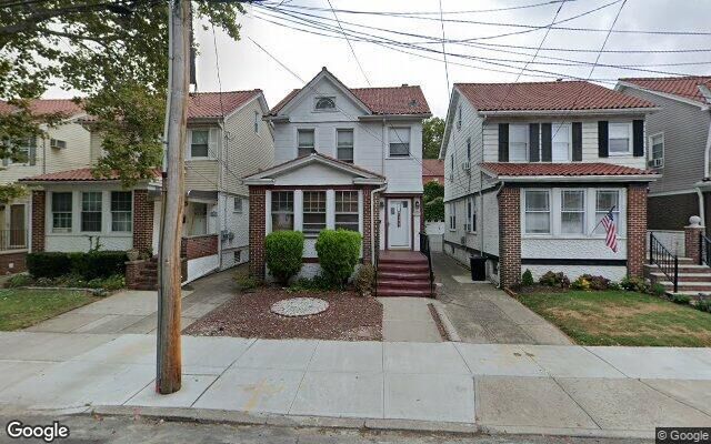88-30 79th Ave, Ridgewood, NY 11385