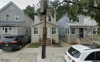 88-55 75th St, Woodhaven, NY 11421