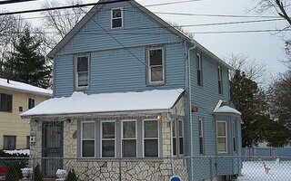 88 Colonial Ave, Freeport, NY 11520