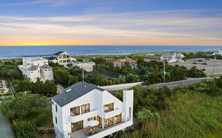 88 Dune Rd, Westhampton Beach, NY 11978