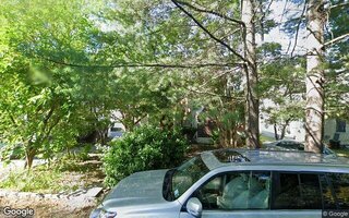 88 Manor Dr, Great Neck, NY 11020