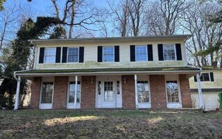 88 Old Post Rd, Mount Sinai, NY 11766