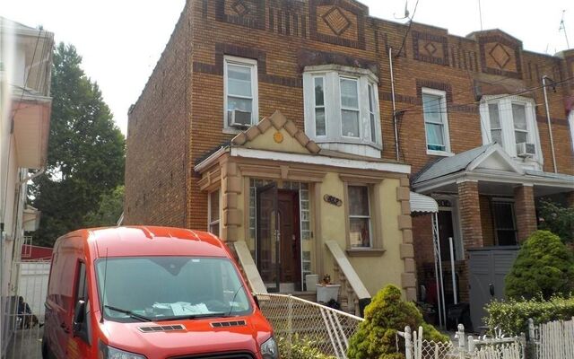882 Albany Ave, Brooklyn, NY 11203 (House View)
