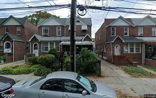 89-25 209th St, Queens Village, NY 11427
