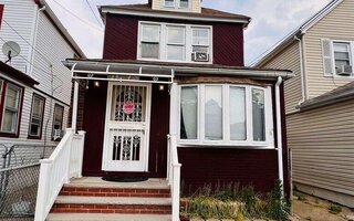 89-43 219th St, Queens Village, NY 11427