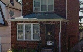 89-52 215th St, Queens Village, NY 11427
