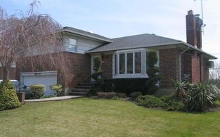 89 Nassau Ave, Plainview, NY 11803