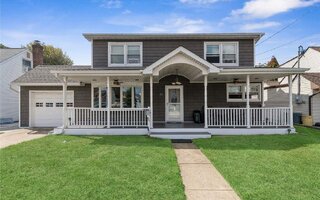 89 S Windhorst Ave, Bethpage, NY 11714