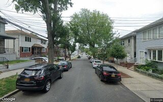 9-32 123rd St, College Point, NY 11356