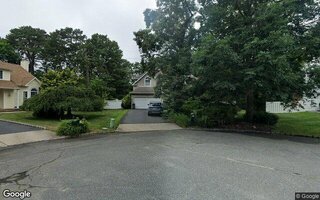 9 Costa Ct, Centereach, NY 11720