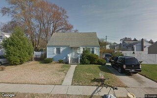 9 Emily St, Massapequa, NY 11758