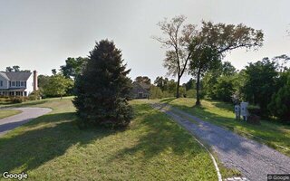 9 Locust Woods Dr, Shelter Island, NY 11964