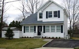 9 Oneida Ave, South Setauket, NY 11720