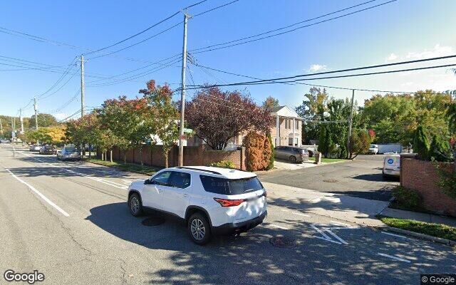 9 Prague Ct, Staten Island, NY 10309