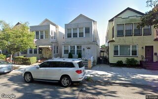 90-16 Park Ln S, Woodhaven, NY 11421
