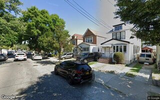 90-23 213th St, Queens Village, NY 11428