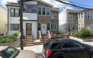 90-30 76th St, Woodhaven, NY 11421