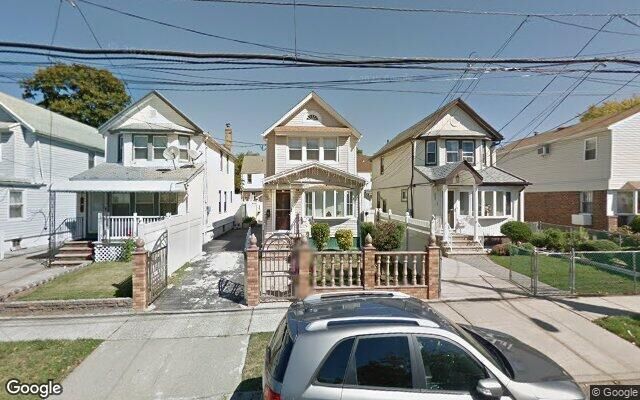 90-49 209th St, Queens Village, NY 11428