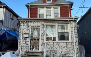 90-63 186th St, Hollis, NY 11423