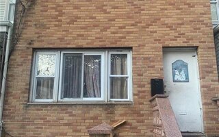 9010 80th St, Woodhaven, NY 11421