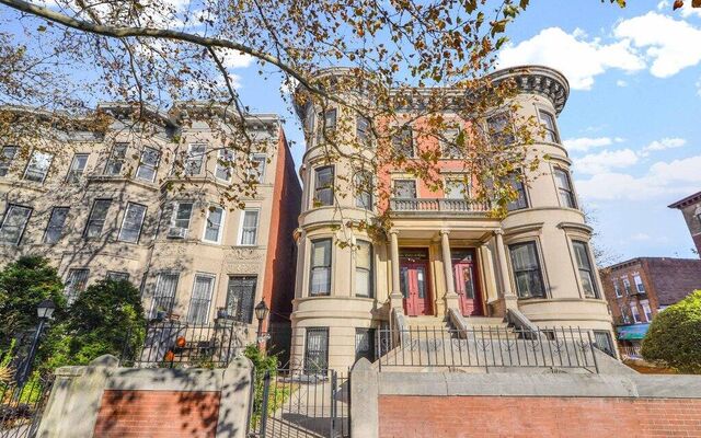 903 St Marks Ave, Brooklyn, NY 11213 (Porch)