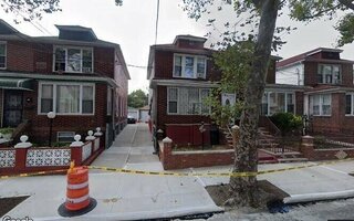 906 E 49th St, Brooklyn, NY 11203